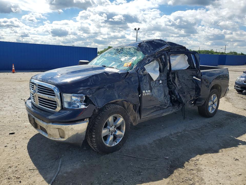 2016 RAM 1500 SLT - 1