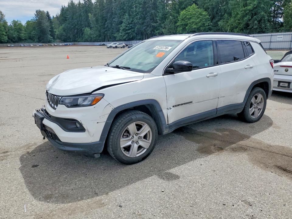 2022 JEEP COMPASS LATITUDE - 1