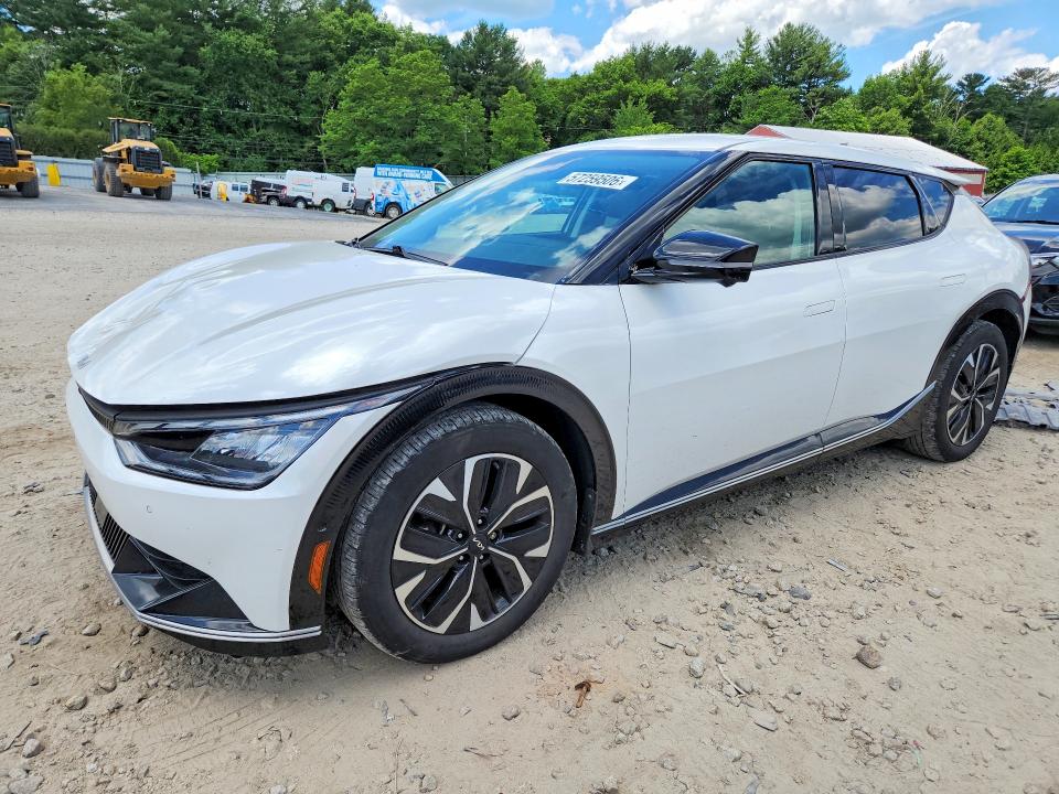 2022 KIA EV6 WIND - 1