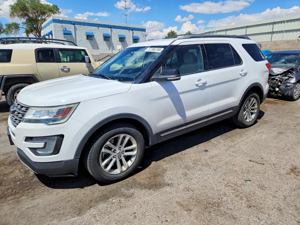 2017 FORD EXPLORER XLT - 1