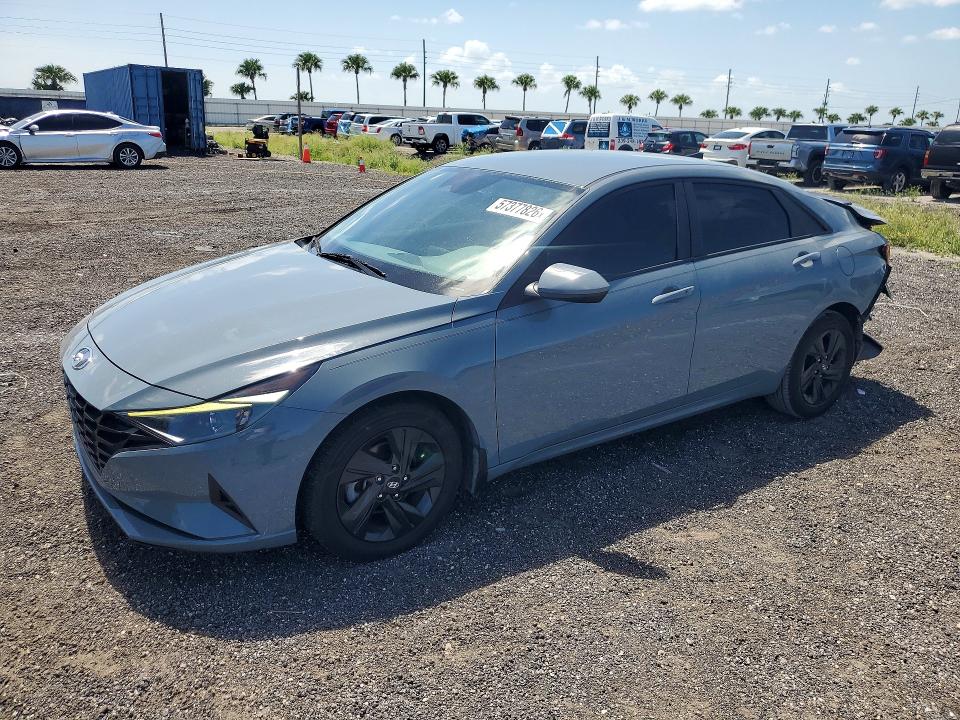 2023 HYUNDAI ELANTRA SEL - 1