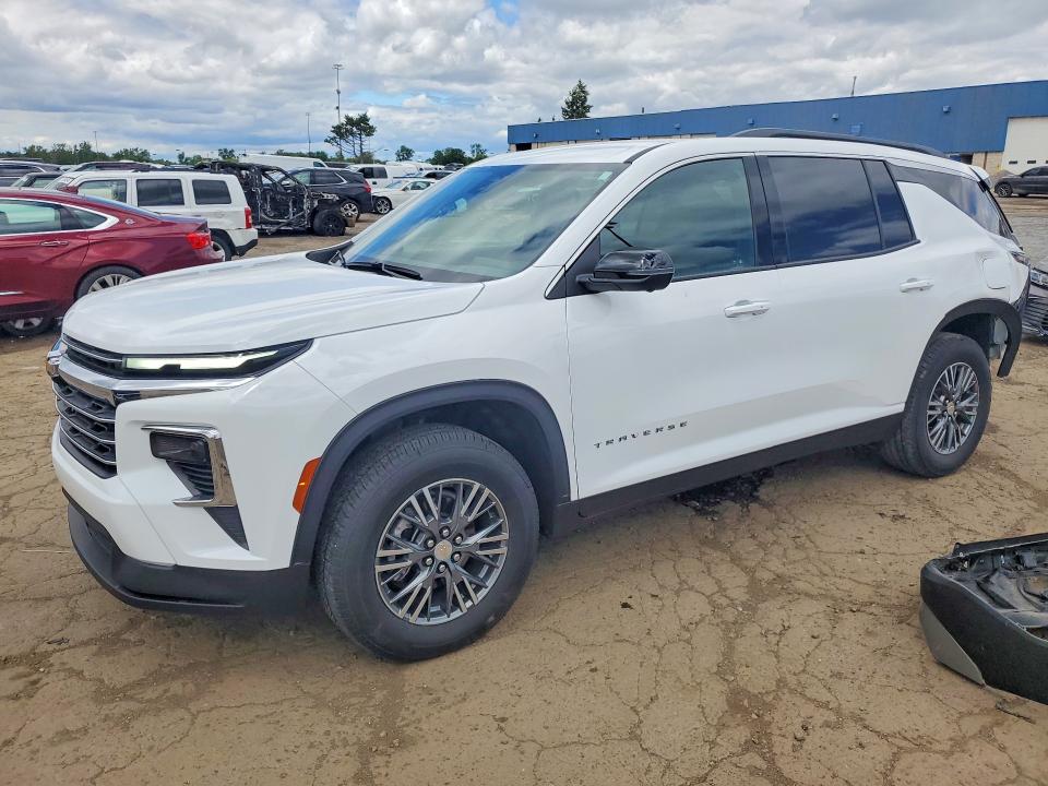 2025 CHEVROLET TRAVERSE LT - 1