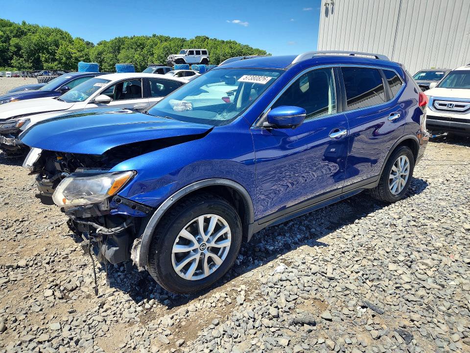 2017 NISSAN ROGUE SV - 1