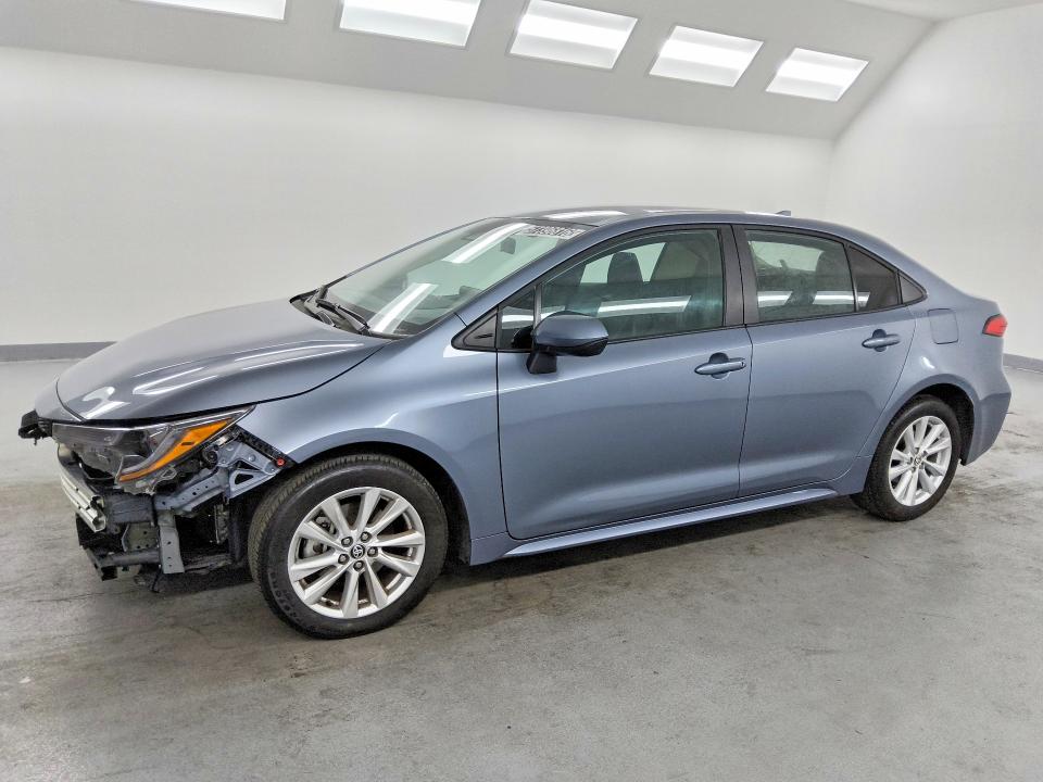 2026 TOYOTA COROLLA LE - 1