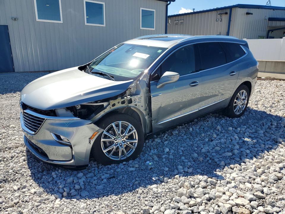 2023 BUICK ENCLAVE ESSENCE - 1