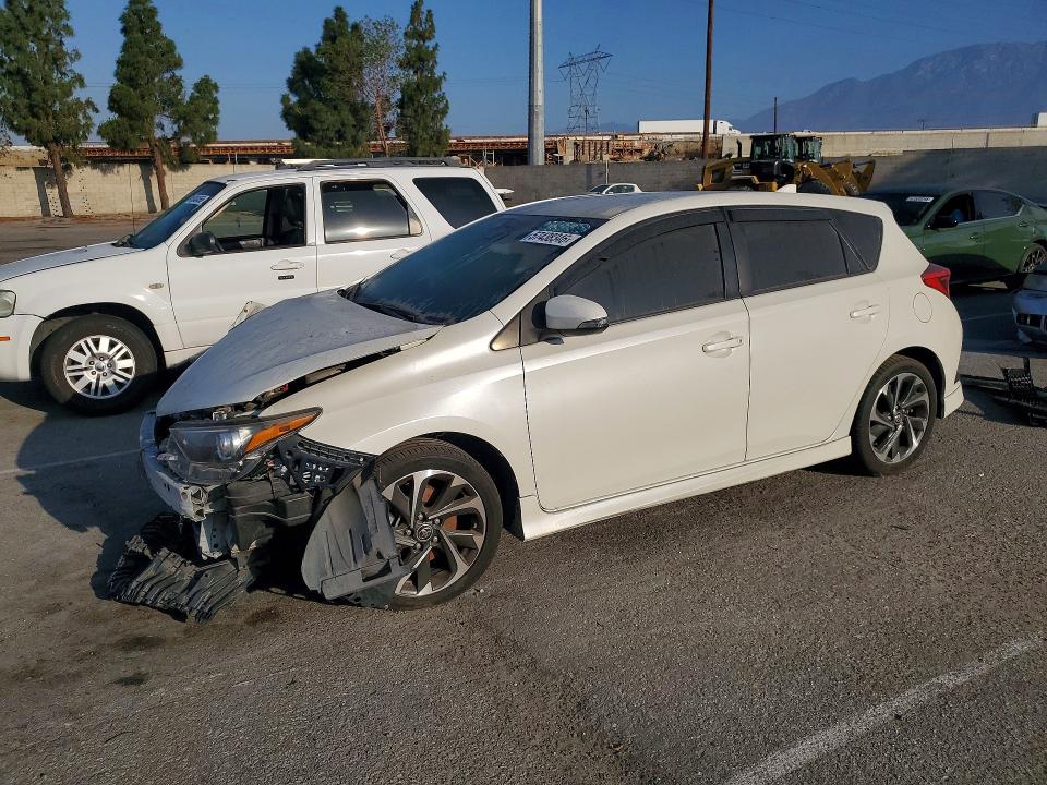 2018 TOYOTA COROLLA IM BASE - 1
