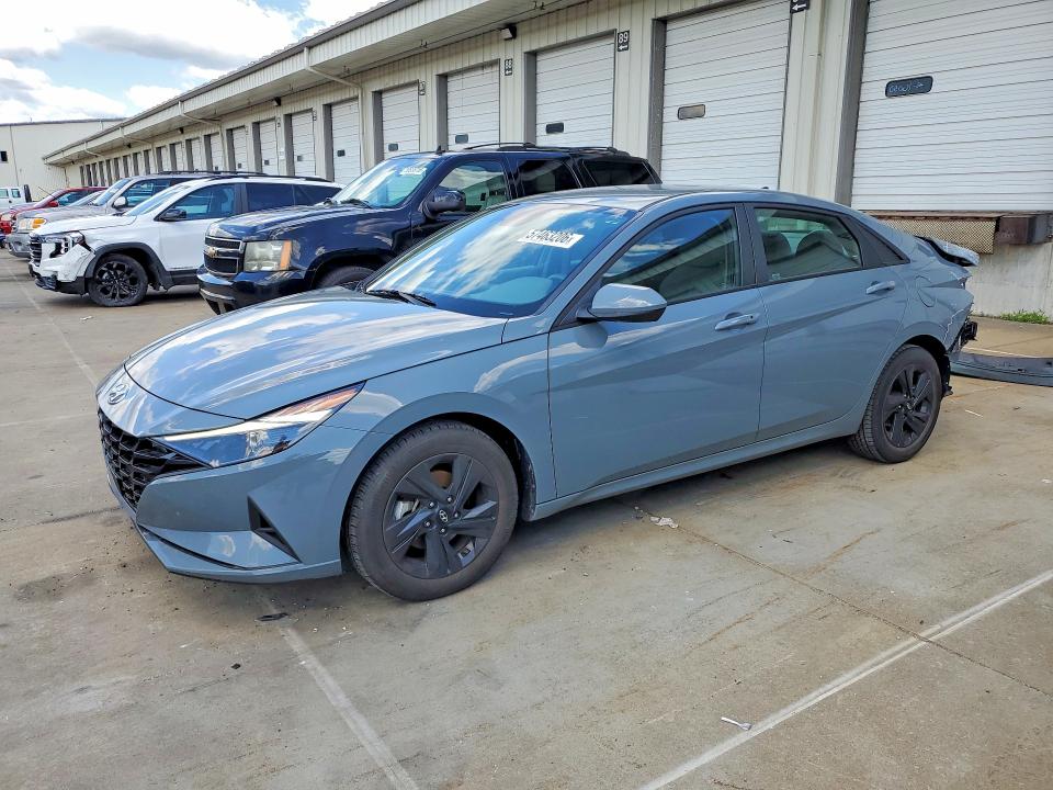 2022 HYUNDAI ELANTRA SEL - 1