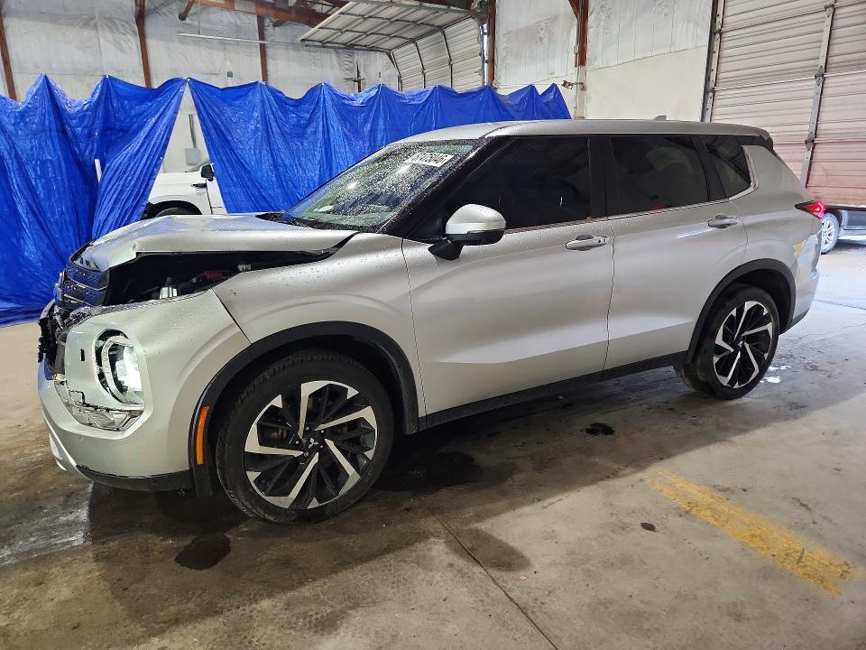 2024 MITSUBISHI OUTLANDER SE - 1
