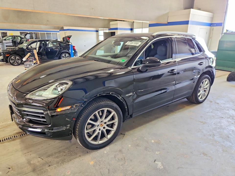 2023 PORSCHE CAYENNE - 1