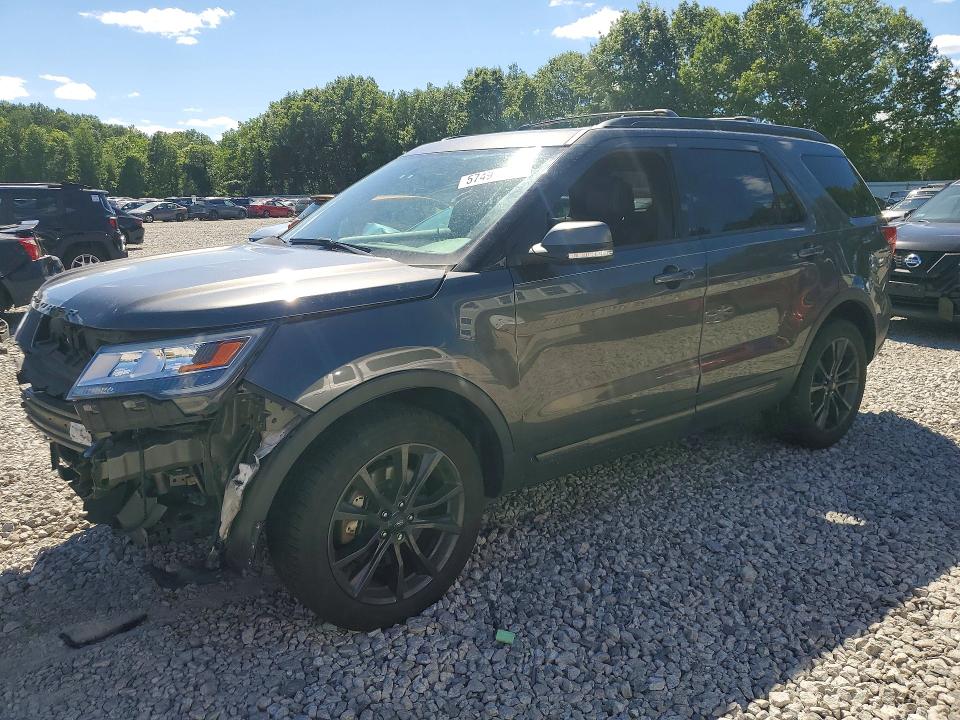 2018 FORD EXPLORER XLT - 1