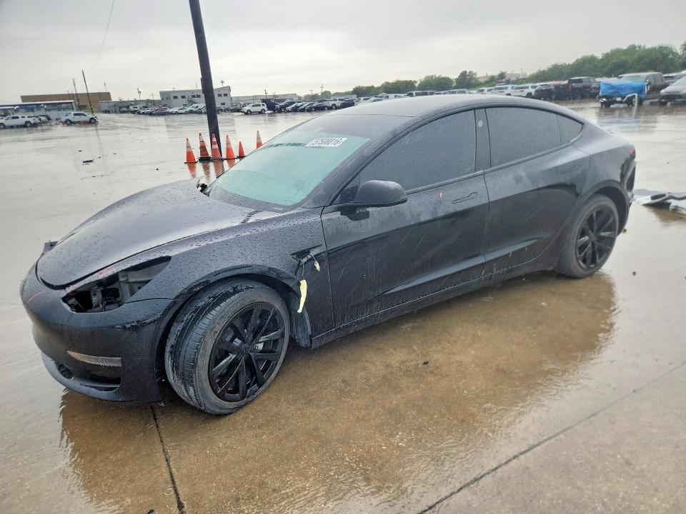 2023 TESLA MODEL 3 - 1