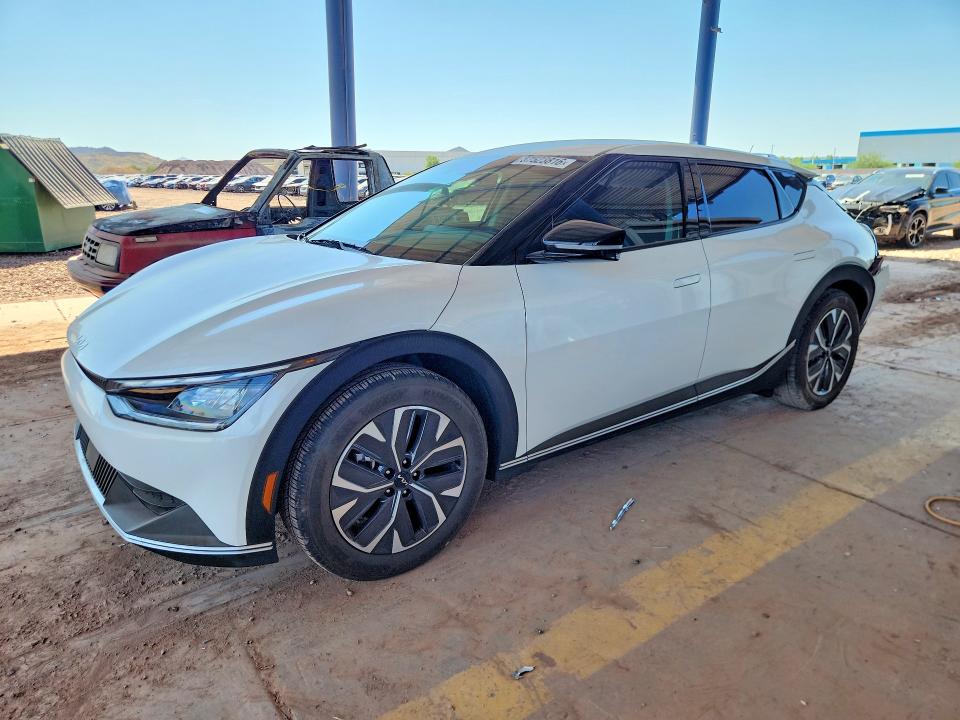 2024 KIA EV6 LIGHT LONG RANGE - 1