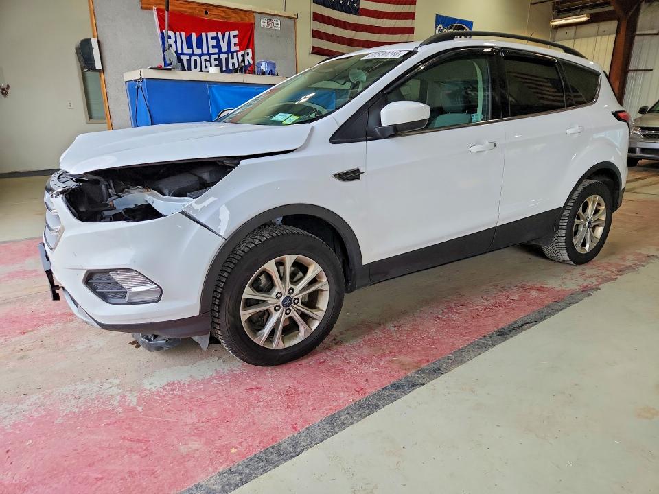 2018 FORD ESCAPE SE - 1
