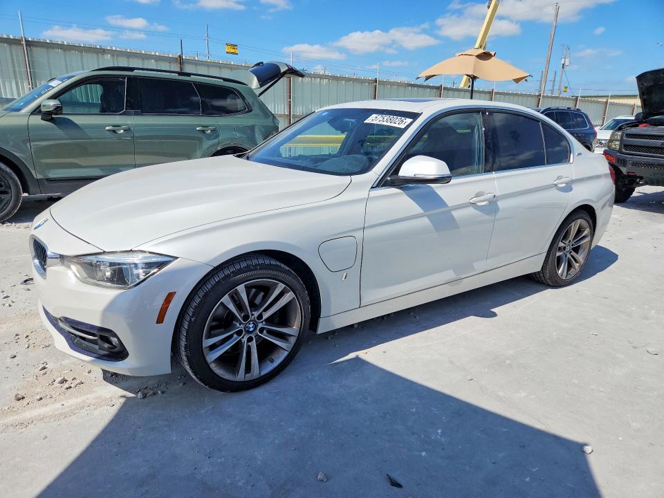 2018 BMW 330E - 1