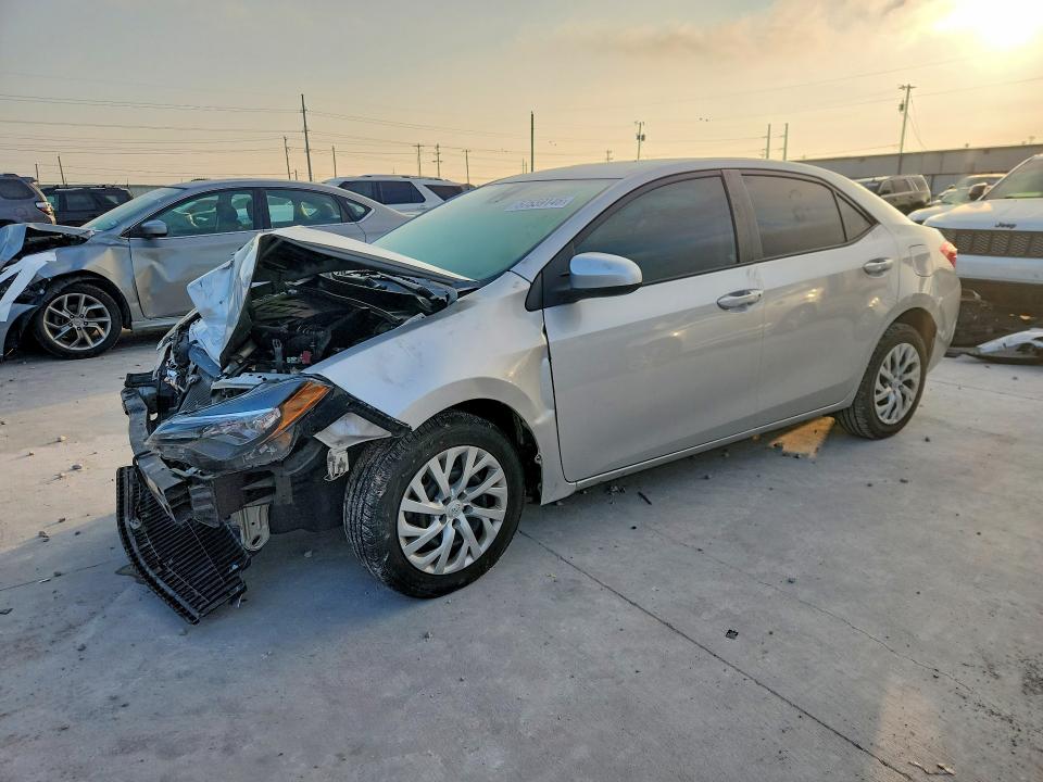 2017 TOYOTA COROLLA LE - 1