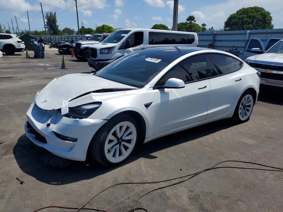2023 TESLA MODEL 3 - 1