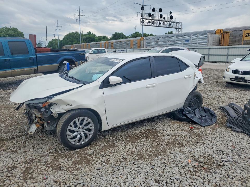2019 TOYOTA COROLLA LE - 1