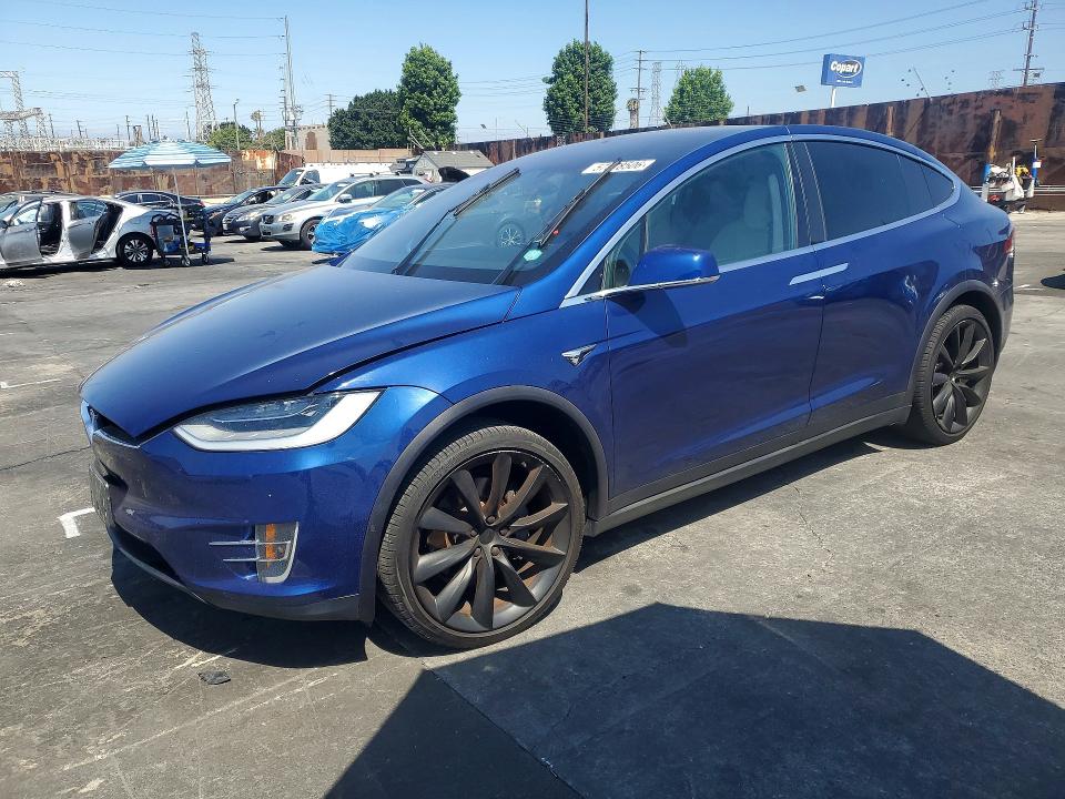 2021 TESLA MODEL X - 1