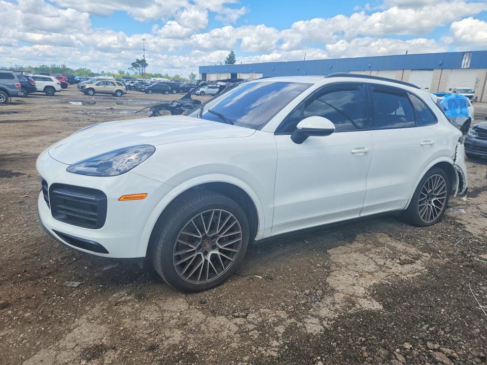 2023 PORSCHE CAYENNE BASE - 1