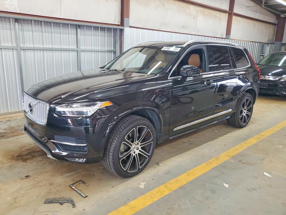 2017 VOLVO XC90 T6 - 1