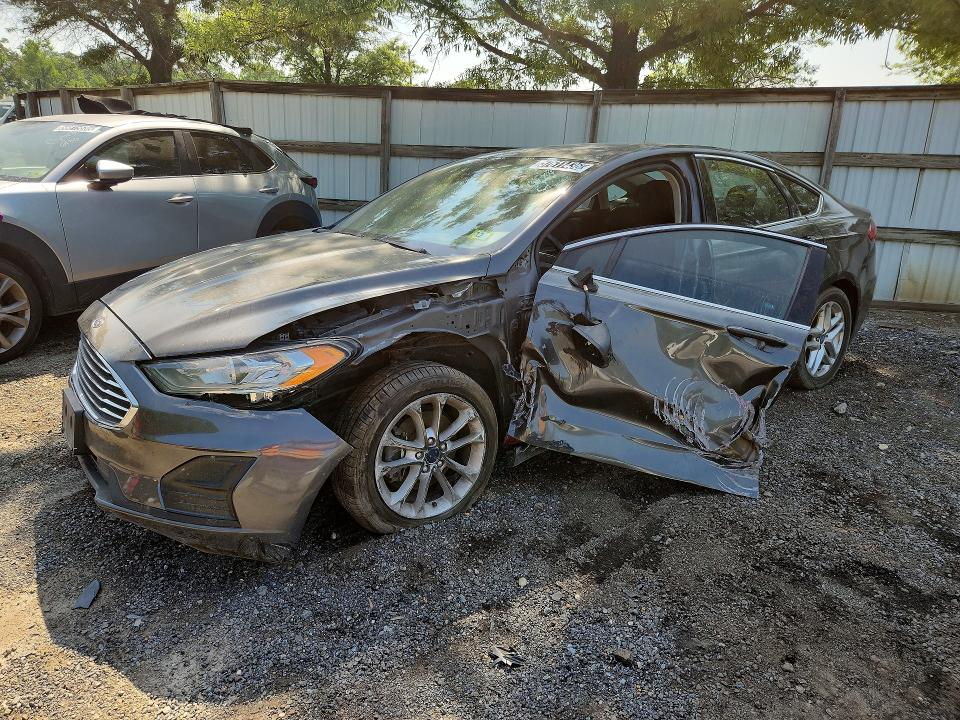 2020 FORD FUSION SE - 1