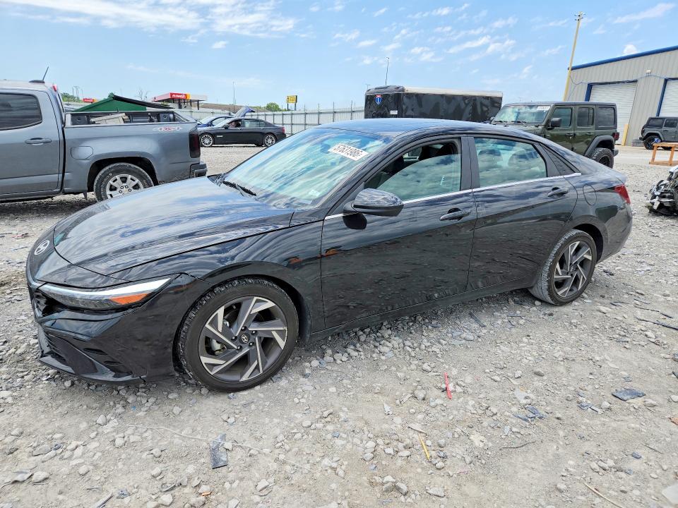2025 HYUNDAI ELANTRA SEL - 1