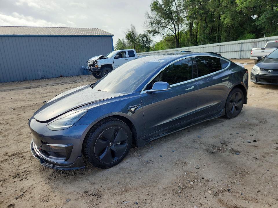 2019 TESLA MODEL 3 - 1