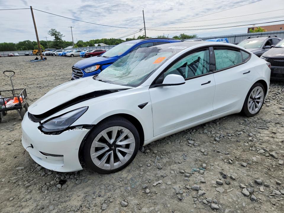 2022 TESLA MODEL 3 - 1