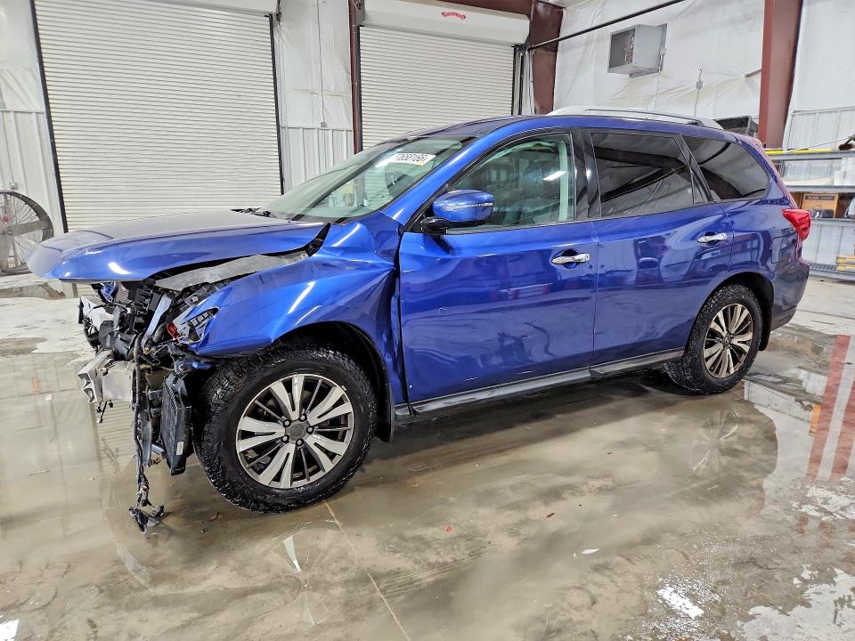 2017 NISSAN PATHFINDER S - 1