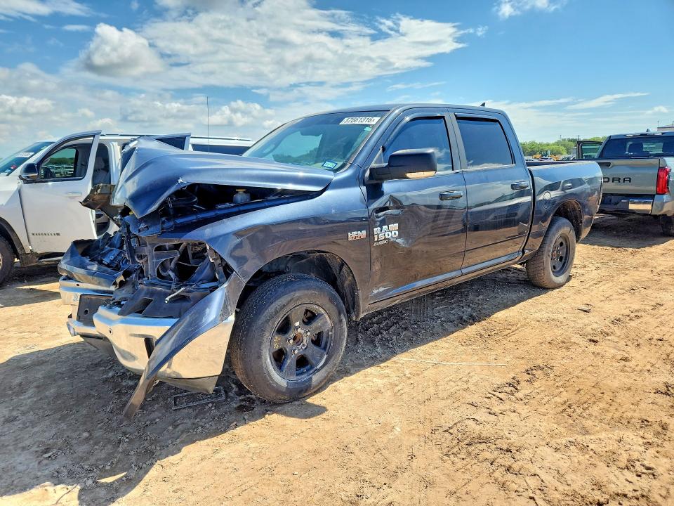 2019 RAM 1500 CLASSIC SLT - 1
