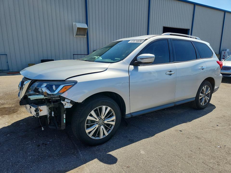 2019 NISSAN PATHFINDER SV - 1