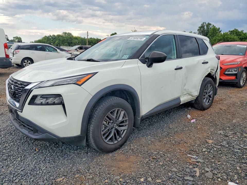 2021 NISSAN ROGUE S - 1