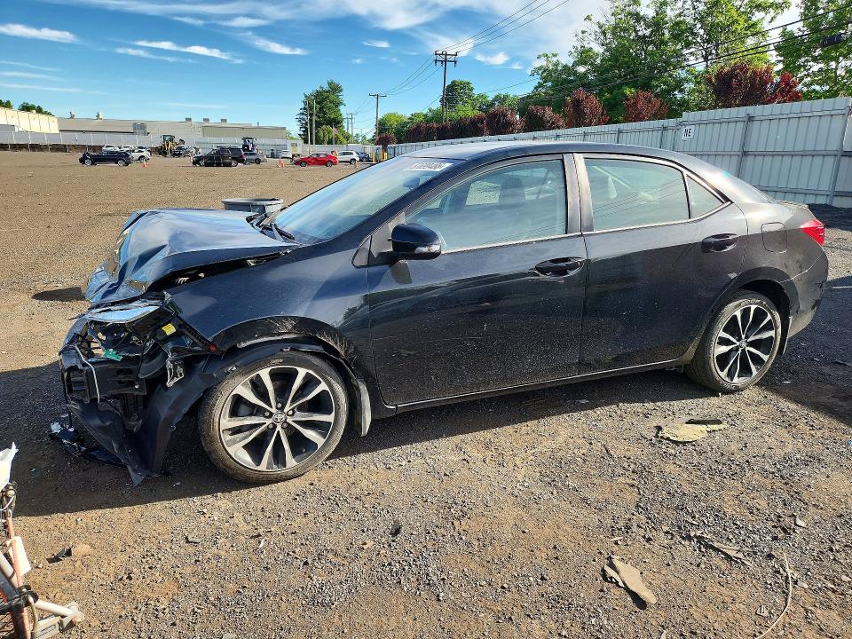 2018 TOYOTA COROLLA SE - 1