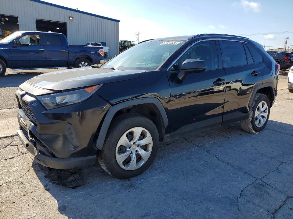 2020 TOYOTA RAV4 LE - 1