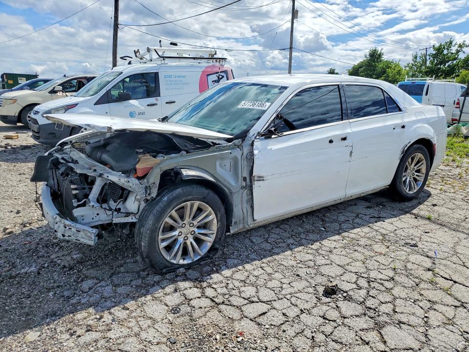2018 CHRYSLER 300 TOURING - 1