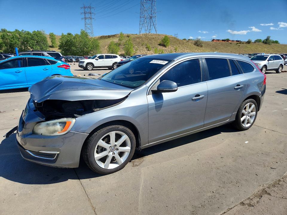 2017 VOLVO V60 T5 PREMIER - 1