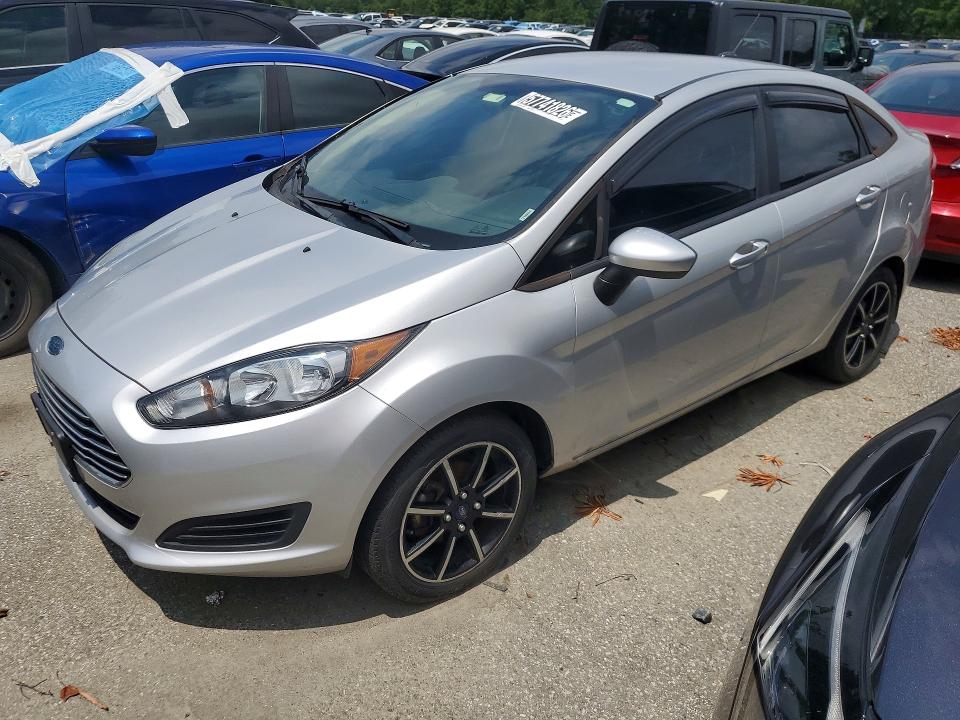 2017 FORD FIESTA SE - 1