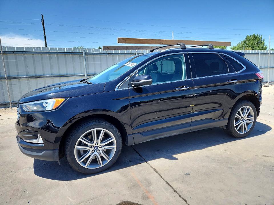 2022 FORD EDGE TITANIUM - 1