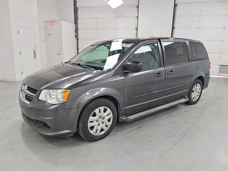 2017 DODGE GRAND CARAVAN SE - 1