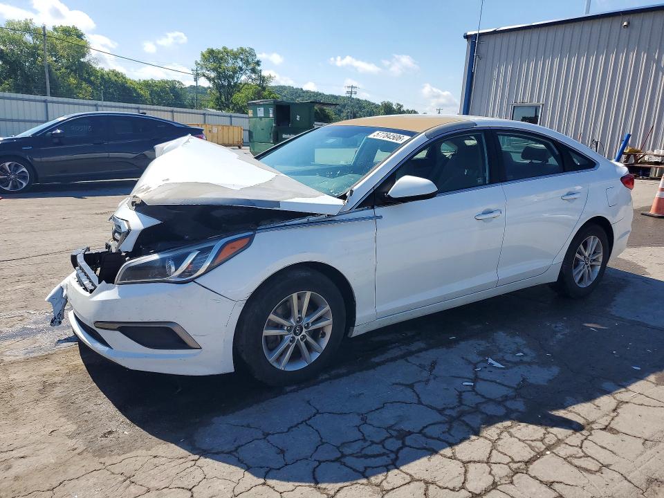 2017 HYUNDAI SONATA SE - 1