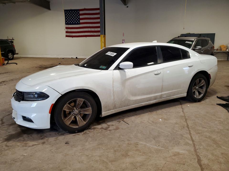 2017 DODGE CHARGER SXT - 1