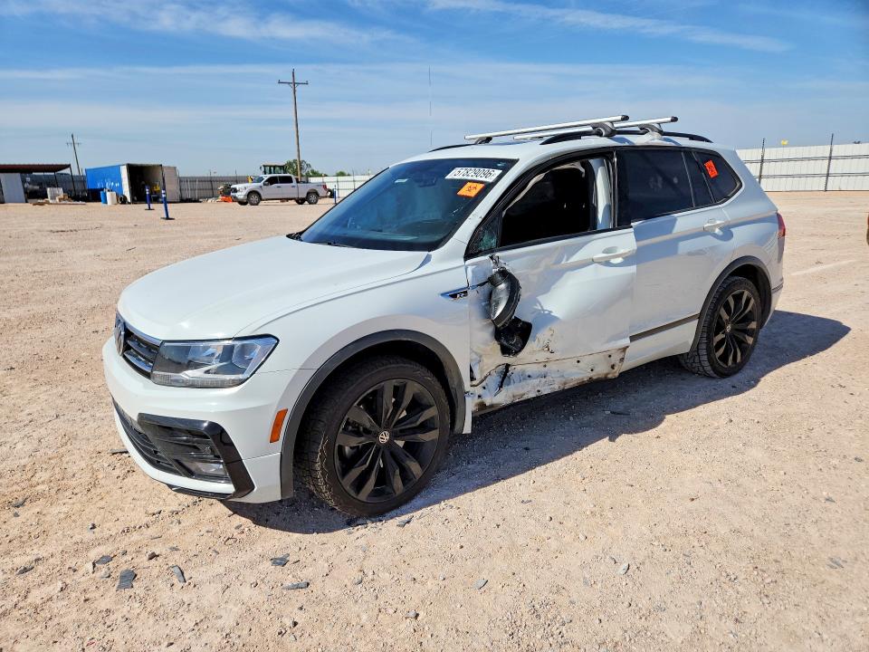 2021 VOLKSWAGEN TIGUAN SE - 1