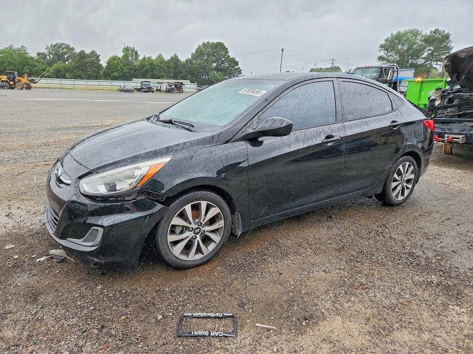 2017 HYUNDAI ACCENT SE - 1