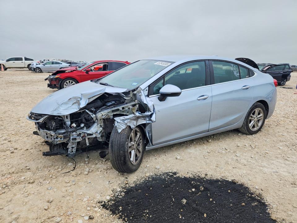 2017 CHEVROLET CRUZE LT - 1