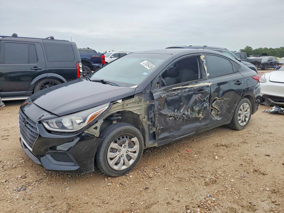 2020 HYUNDAI ACCENT SE - 1