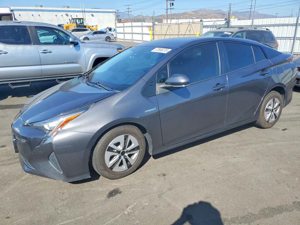 2017 TOYOTA PRIUS TWO - 1