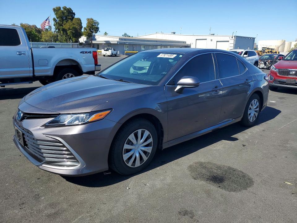 2022 TOYOTA CAMRY LE - 1
