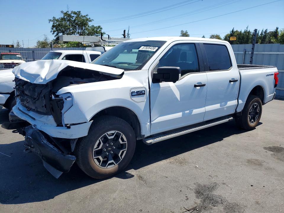 2024 FORD F150 LIGHTNING PRO - 1