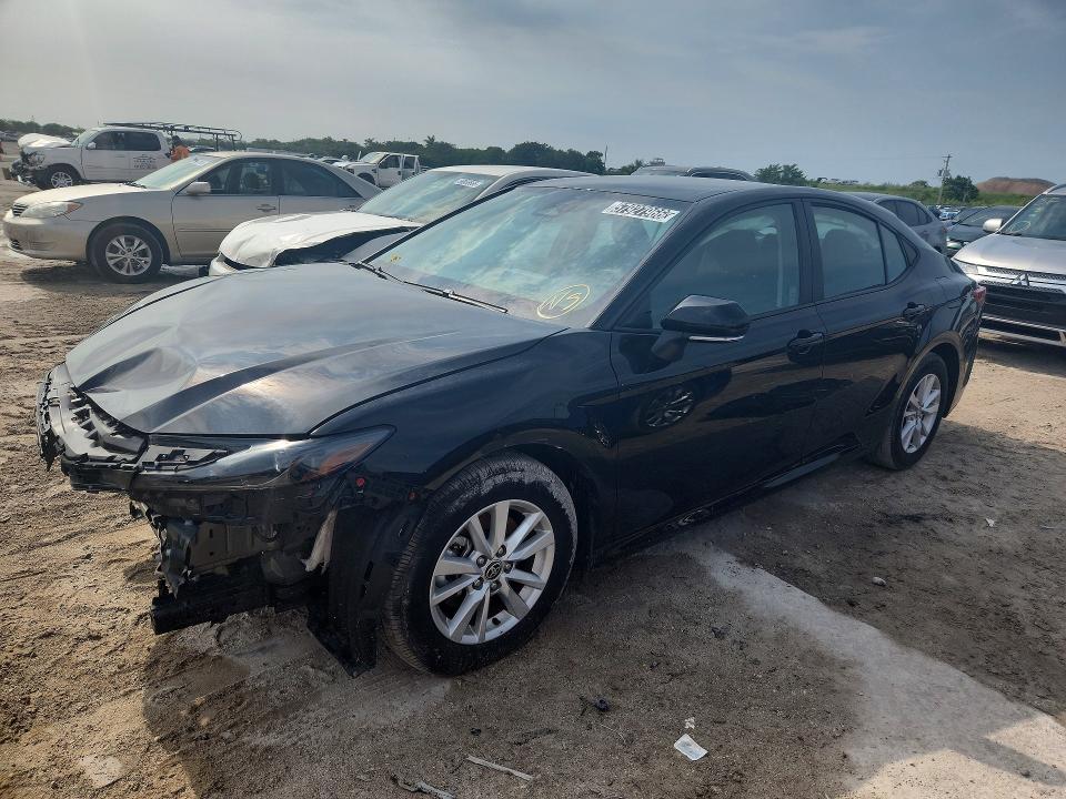 2025 TOYOTA CAMRY LE - 1