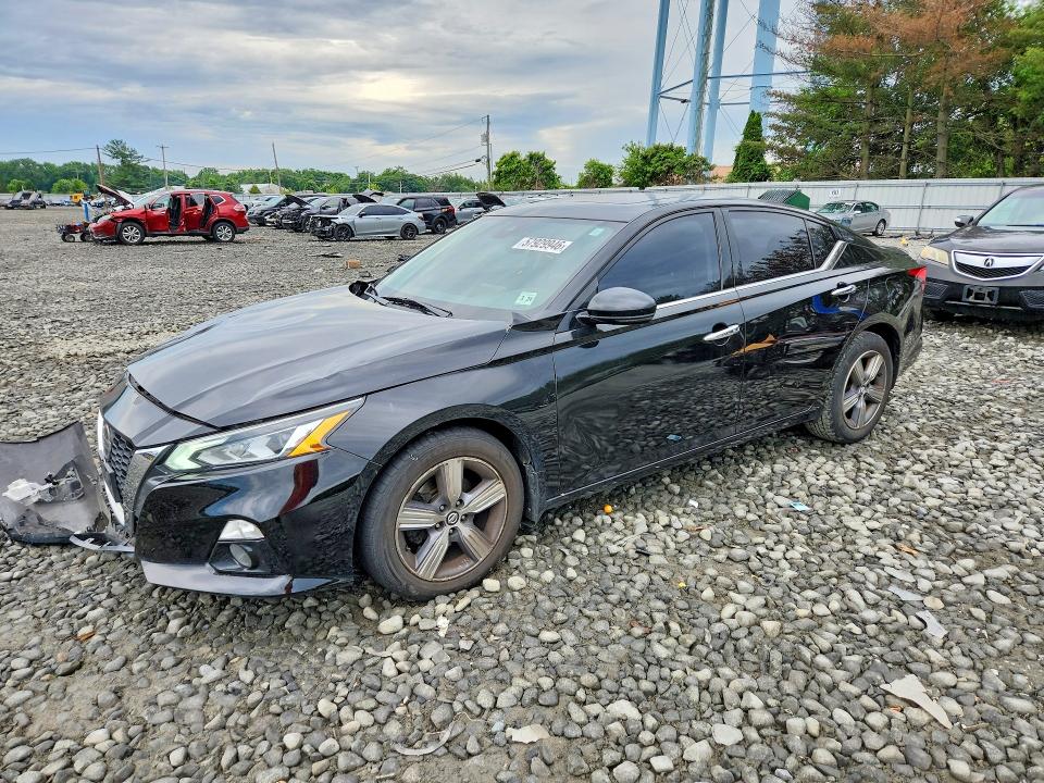 2019 NISSAN ALTIMA SV - 1